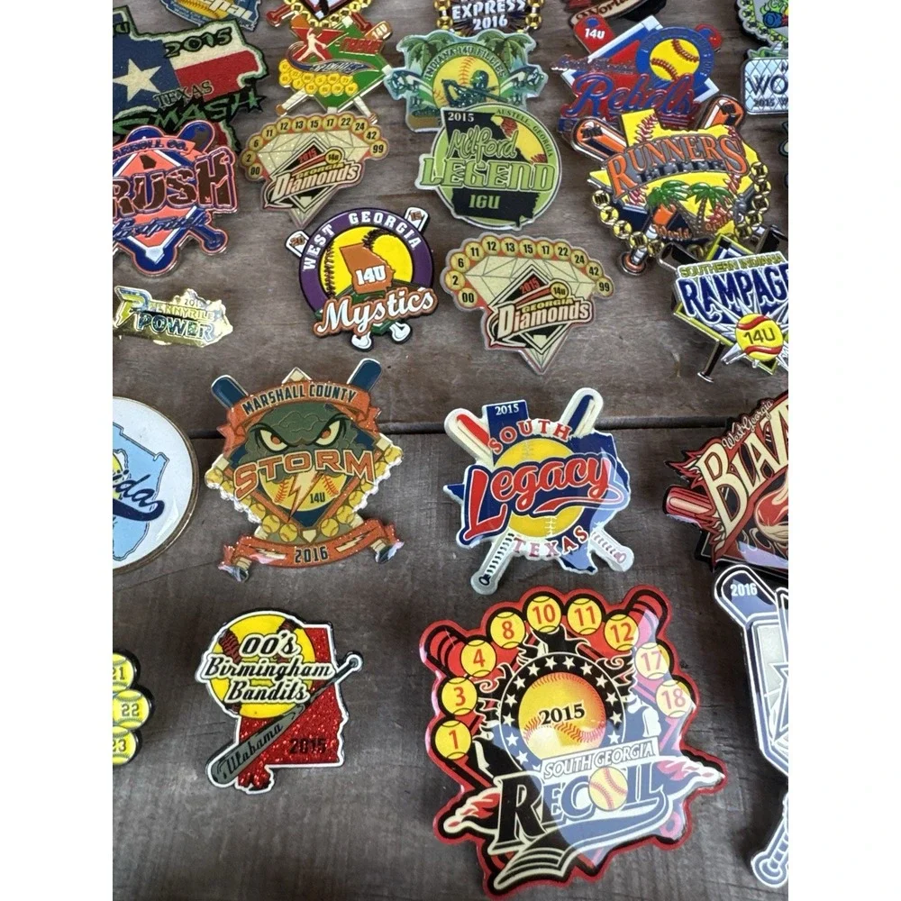 Lot of 64 Girls Fast Pitch Softball Team Trading Fastpitch Pinback Pins‎